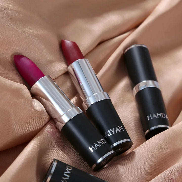 Matte Lip Gloss: Long-Lasting, Velvety Shades for Irresistible Lips - FREE SHIPPING!